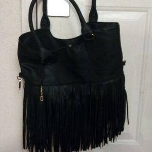 Like new  brand new purse used only once